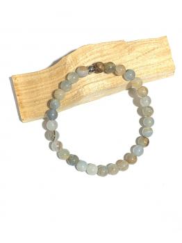 Bracelet en calcite bleue dégage une énergie apaisante, idéale pour favoriser la clarté d’esprit et la sérénité.
